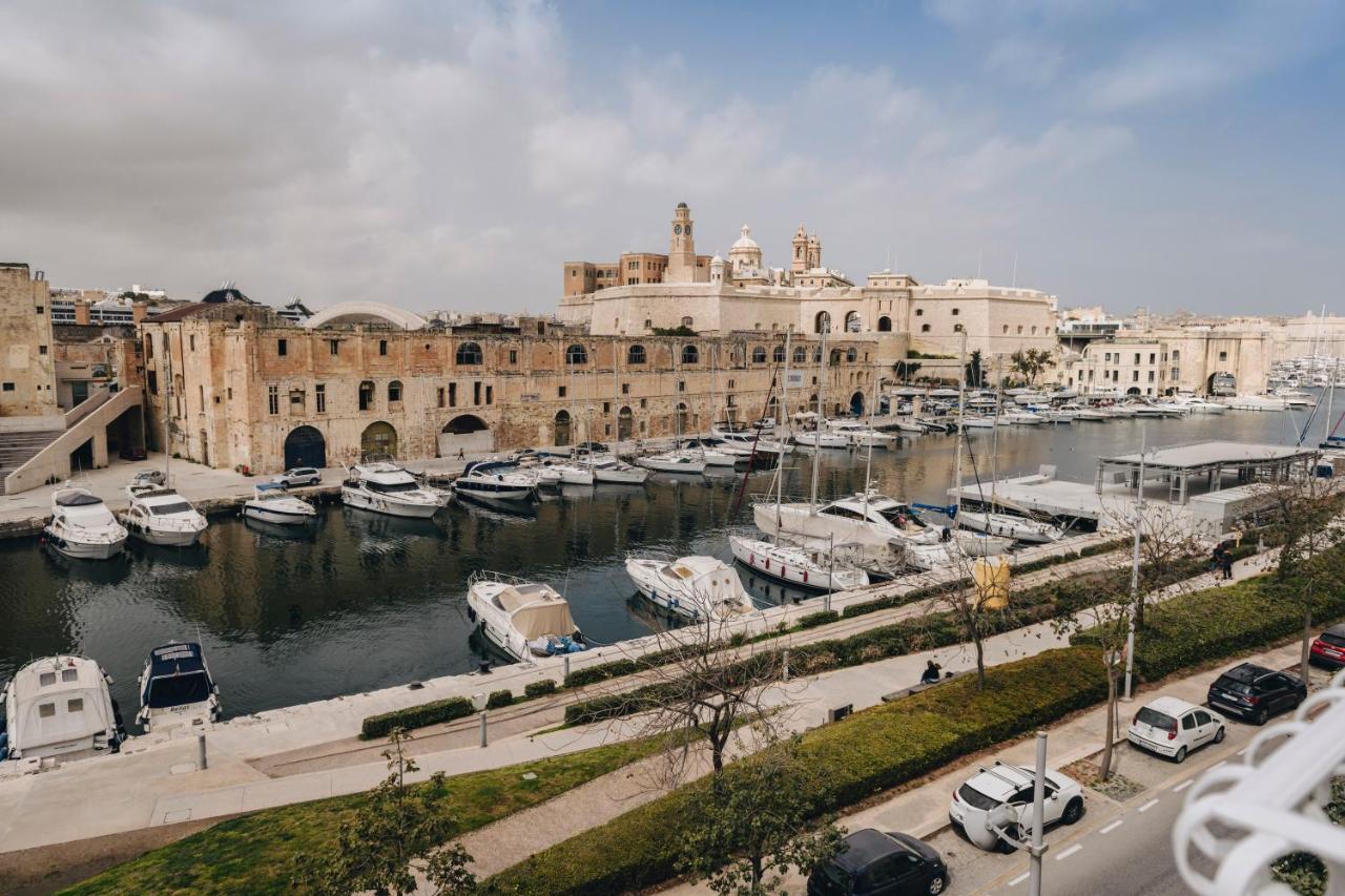 Dock 1 Boutique Hotel Cospicua Exteriör bild